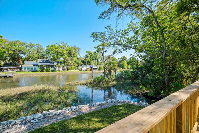 1811 TWELVE OAKS Lane N, Neptune Beach, FL 32266