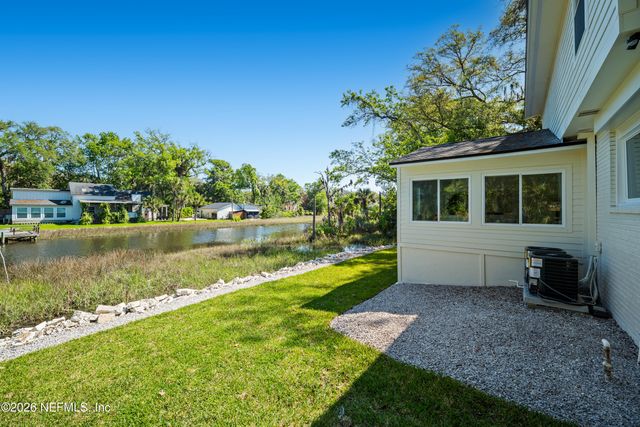 1811 TWELVE OAKS Lane N, Neptune Beach, FL 32266