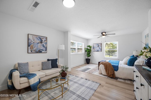 1811 TWELVE OAKS Lane N, Neptune Beach, FL 32266