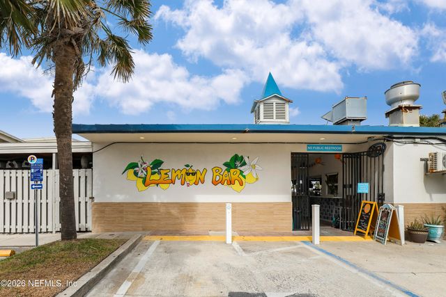 1811 TWELVE OAKS Lane N, Neptune Beach, FL 32266