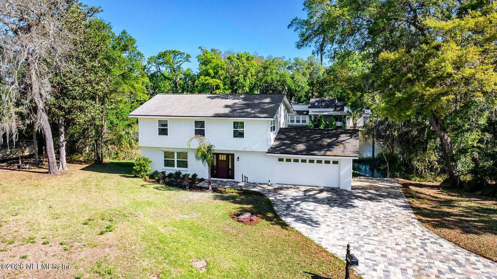 1811 TWELVE OAKS Lane N, Neptune Beach, FL 32266