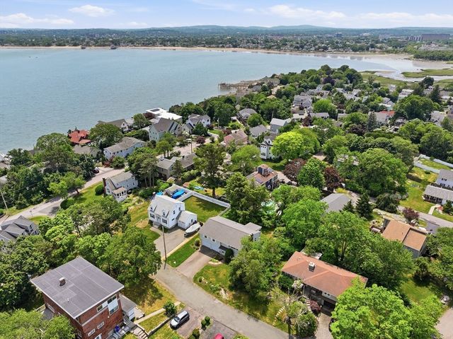 18 Livesey Rd, Quincy, MA 02171