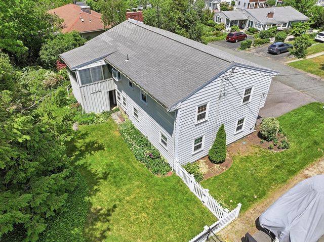 18 Livesey Rd, Quincy, MA 02171