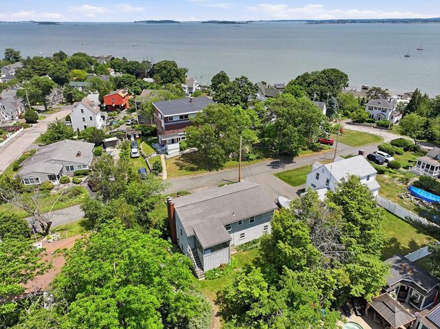 18 Livesey Rd, Quincy, MA 02171