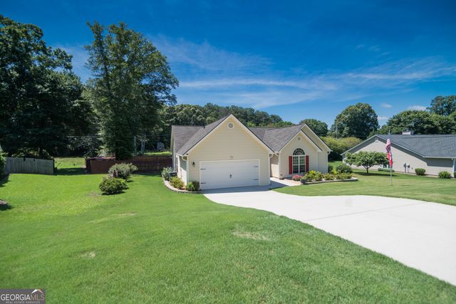 535 Embassy Walk, Winder, GA 30680