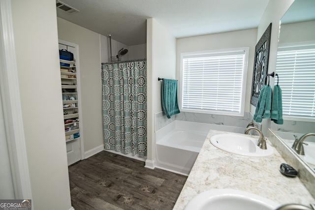 535 Embassy Walk, Winder, GA 30680