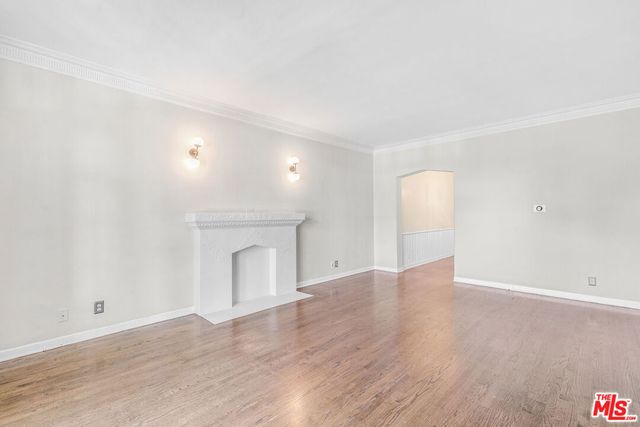 6053 Scenic Avenue, Los Angeles, CA 90068