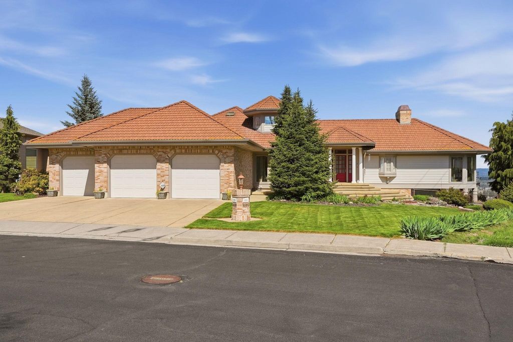 9108 N KENSINGTON Dr, Spokane, WA 99208 photo 2