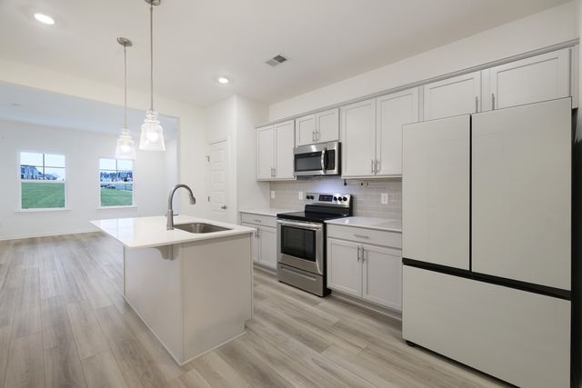 779 Coburg St, Gallatin, TN 37066