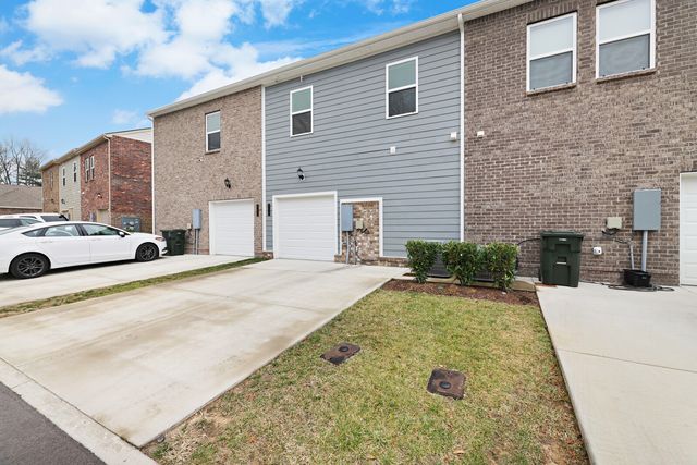 779 Coburg St, Gallatin, TN 37066