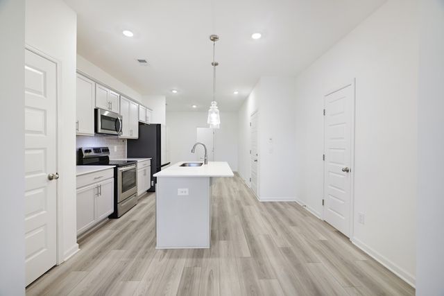 779 Coburg St, Gallatin, TN 37066