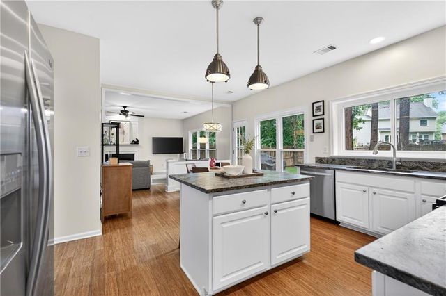 2130 Adderbury Lane SW, Smyrna, GA 30082
