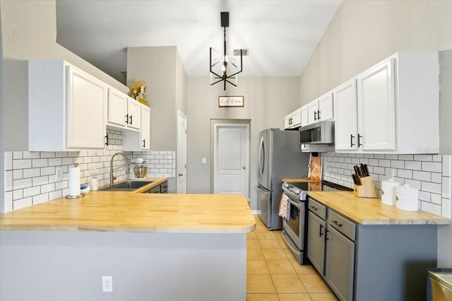 3035 FORT SOCRUM VILLAGE BOULEVARD, Lakeland, FL 33810