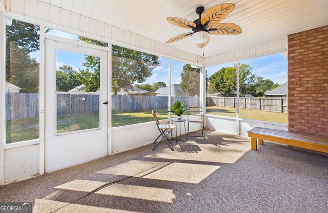 305 Thornwood Drive, Bonaire, GA 31005