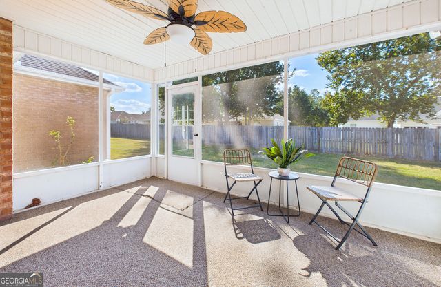 305 Thornwood Drive, Bonaire, GA 31005