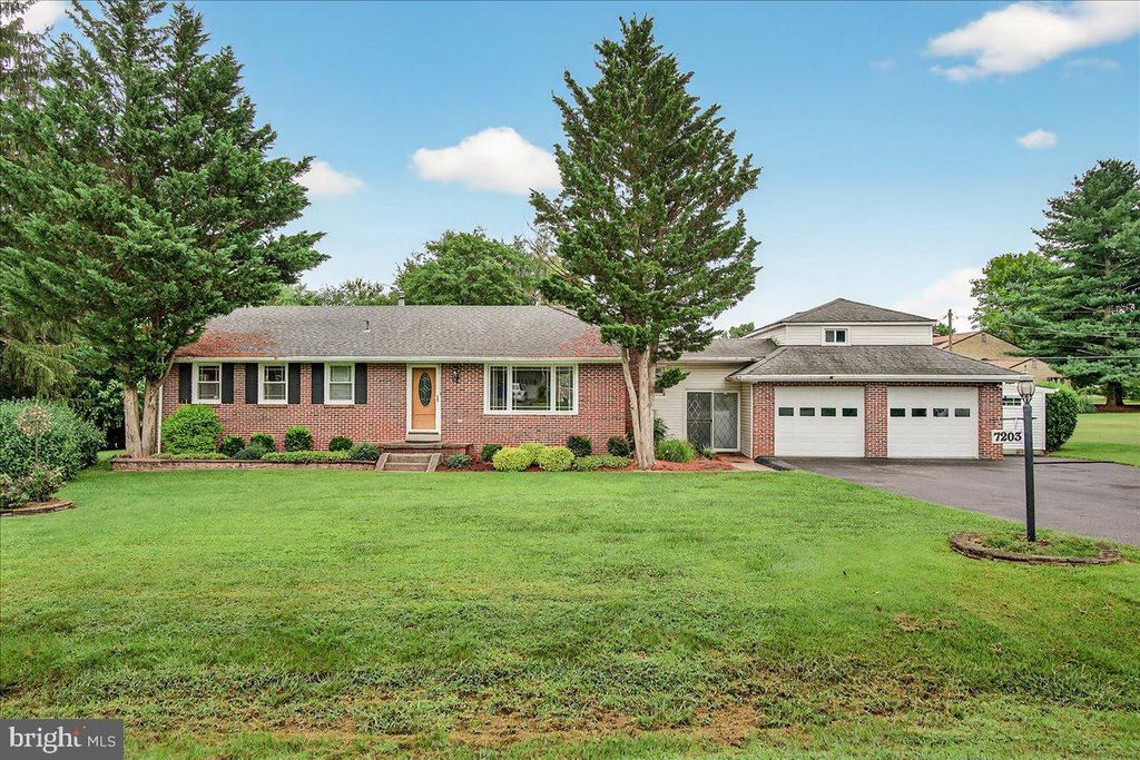 7203 PEEKSKILL DR, Frederick, MD 21702