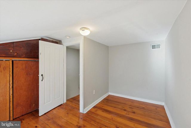 147 FOUNTAIN ST, Philadelphia, PA 19127