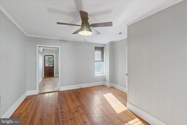 147 FOUNTAIN ST, Philadelphia, PA 19127