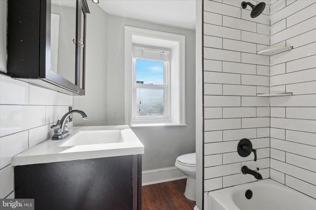 147 FOUNTAIN ST, Philadelphia, PA 19127