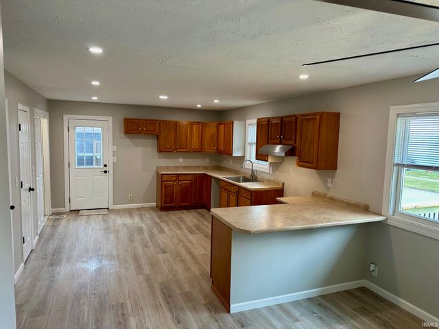 403 E Illinois Street, Princeton, IN 47670