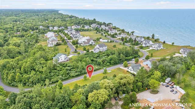 688 Waters Edge Drive, South Haven, MI 49090