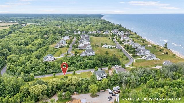 688 Waters Edge Drive, South Haven, MI 49090