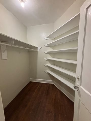 600 Monticello Drive 1, Fort Worth, TX 76107