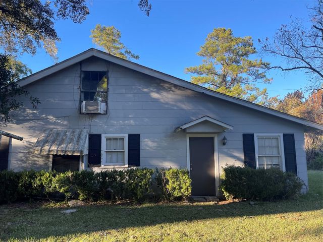 255 Frank Street A-B, Kountze, TX 77625