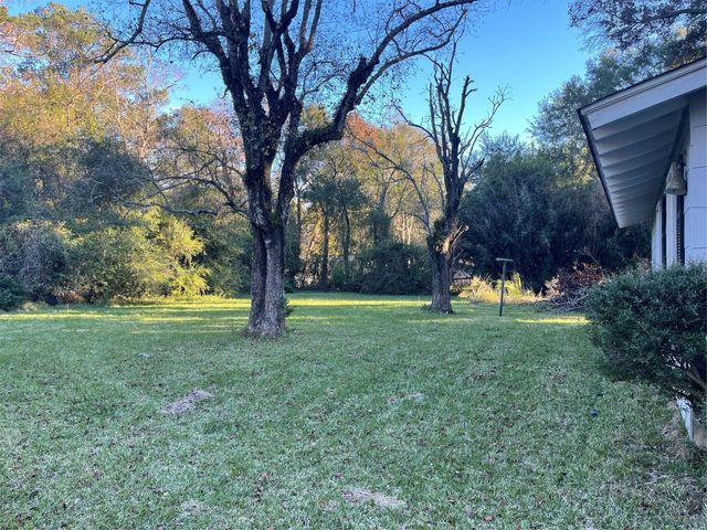 255 Frank Street A-B, Kountze, TX 77625