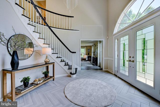 17 FINDLEY LN, West Windsor, NJ 08550