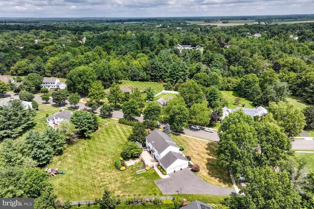 17 FINDLEY LN, West Windsor, NJ 08550