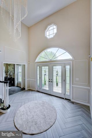 17 FINDLEY LN, West Windsor, NJ 08550
