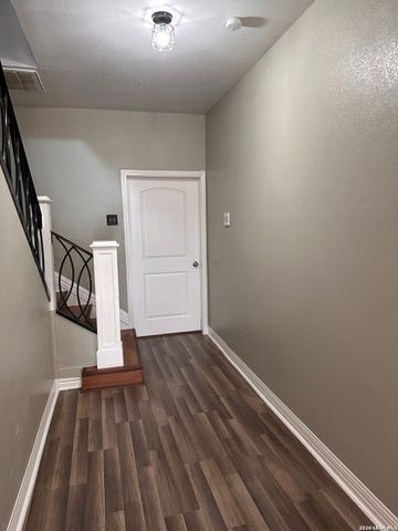 1314 W WOODLAWN AVE, San Antonio, TX 78201