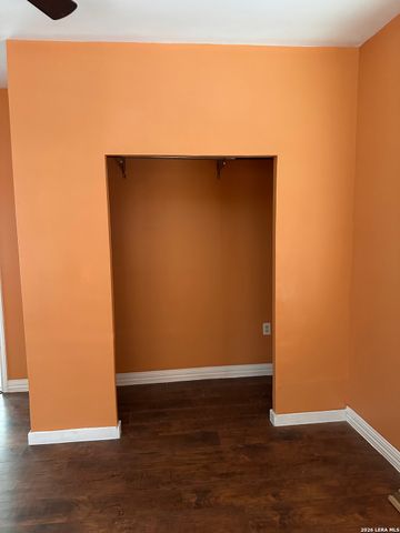 1314 W WOODLAWN AVE, San Antonio, TX 78201