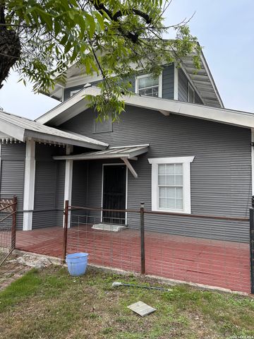 1314 W WOODLAWN AVE, San Antonio, TX 78201