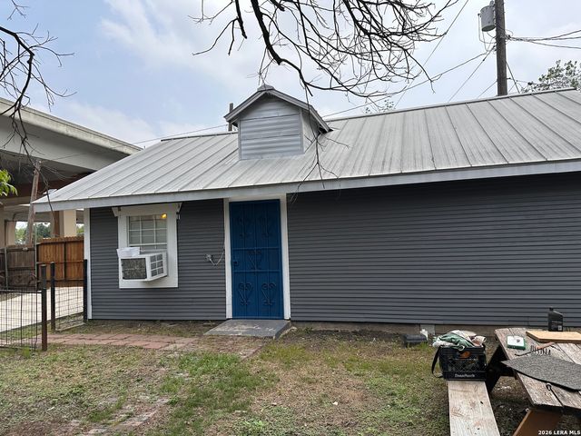 1314 W WOODLAWN AVE, San Antonio, TX 78201