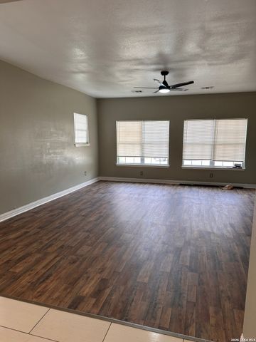 1314 W WOODLAWN AVE, San Antonio, TX 78201
