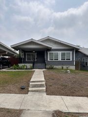 1314 W WOODLAWN AVE, San Antonio, TX 78201
