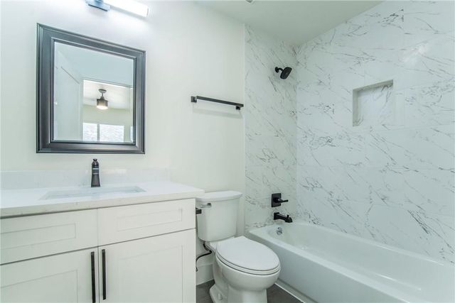 601 E 50th ST B, Austin, TX 78751