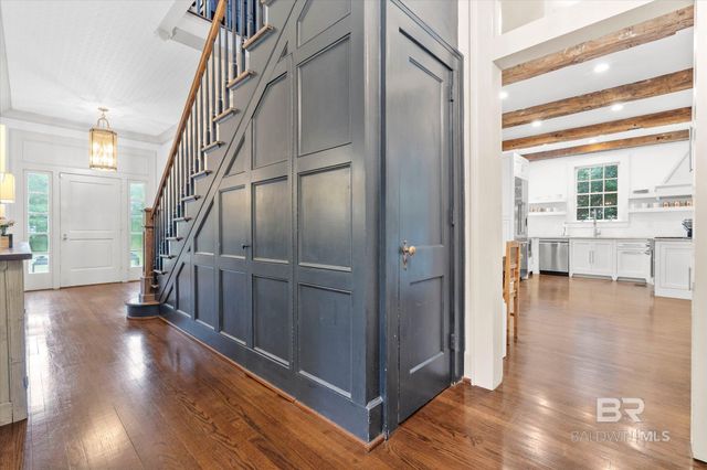 3863 Old Shell Road, Mobile, AL 36608
