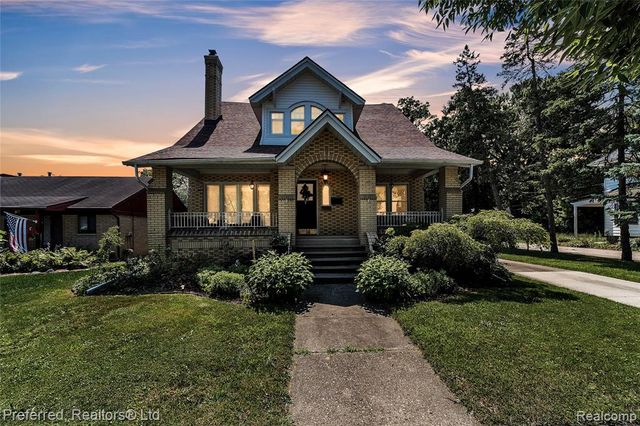 190 Crocker Boulevard, Mount Clemens, MI 48043
