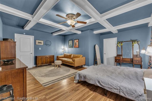 190 Crocker Boulevard, Mount Clemens, MI 48043