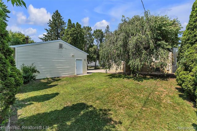 190 Crocker Boulevard, Mount Clemens, MI 48043