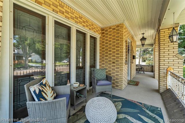 190 Crocker Boulevard, Mount Clemens, MI 48043