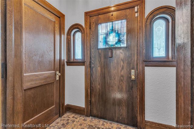 190 Crocker Boulevard, Mount Clemens, MI 48043