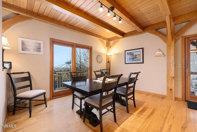 435 Cherokee Mountain Road, Jonesborough, TN 37659