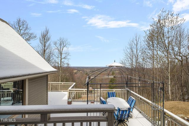 435 Cherokee Mountain Road, Jonesborough, TN 37659