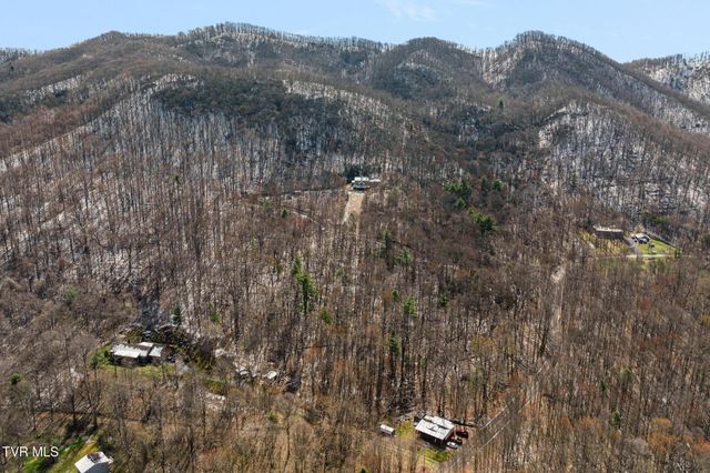 435 Cherokee Mountain Road, Jonesborough, TN 37659