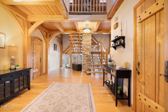 435 Cherokee Mountain Road, Jonesborough, TN 37659