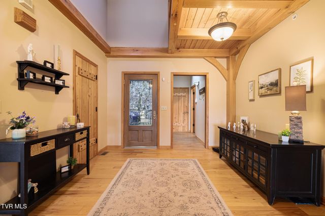 435 Cherokee Mountain Road, Jonesborough, TN 37659